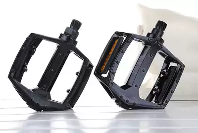 Mountain bike aluminum alloy pedal large pedal bicycle pedal dead flying Road car folding car universal type