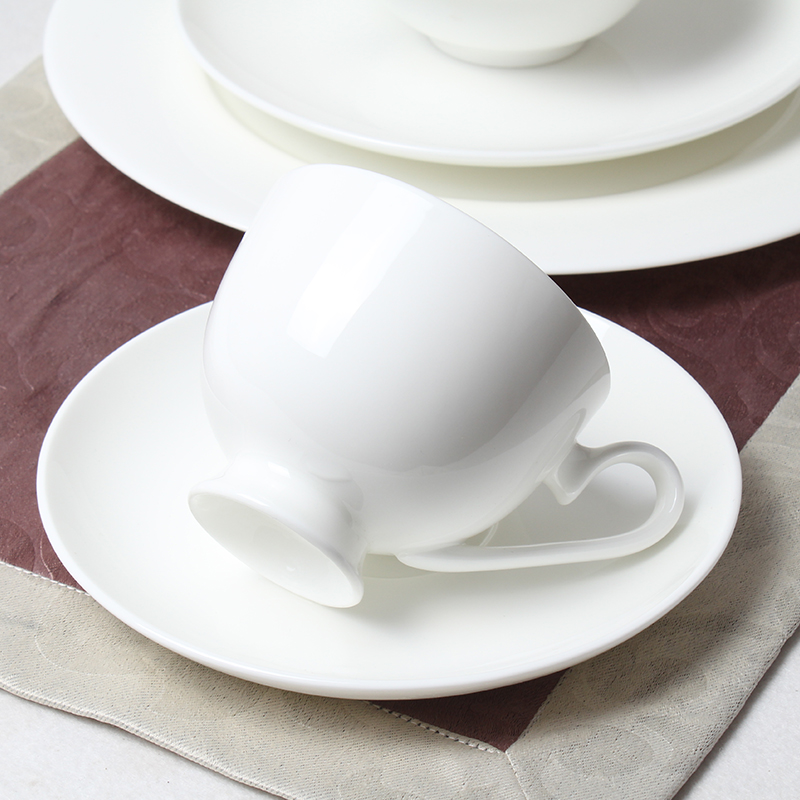 Pure white household hotels continental contracted ipads China coffee cups and saucers coffee cup cup coffee cup set