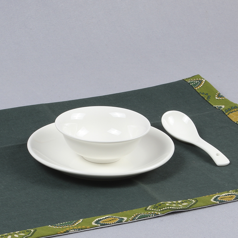 Pure white hotel hotel set up household ceramic bowl ipads plate western food steak plate tableware banquet wedding outfit