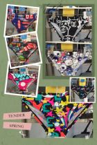 Haosha Water Cube (training section) Childrens swimming clothes boys Triangle pants Primary school Childrens swimming trunks