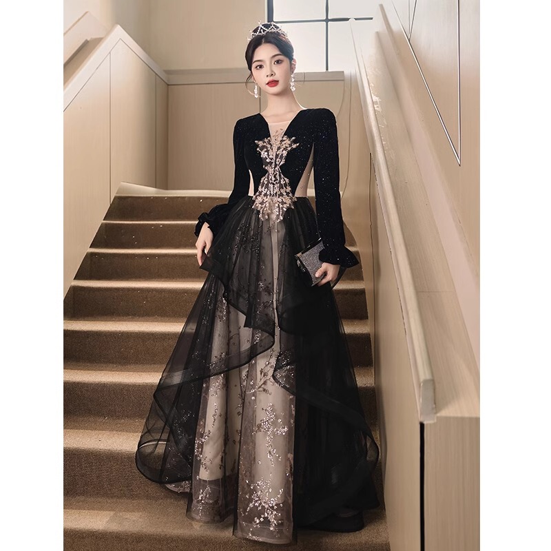 Black Evening Dress with Long Sleeves, Hepburn Style, High-End Feel, Adult Conductor Outfit, Host Singer Solo Performance Attire, Elegant Black Evening Dress with Long Sleeves, Hepburn Style, High-End Feel, Adult Conductor Outfit, Host Singer Solo Performance Attire, Elegant
