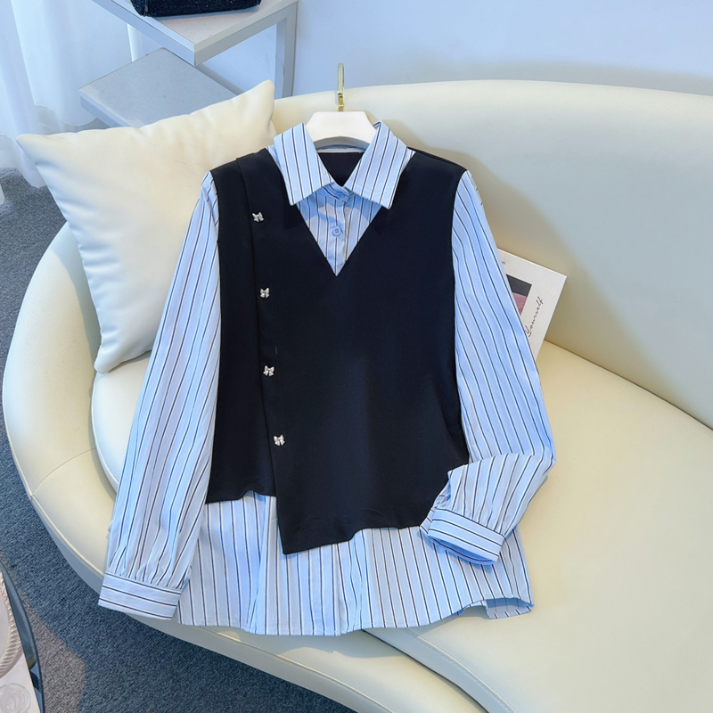 Maternity Spring Fashion Polo Collar Long-Sleeve Patchwork Faux Two-Piece Shirt for Outerwear or Layering as a Base Shirt Maternity Spring Fashion Polo Collar Long-Sleeve Patchwork Faux Two-Piece Shirt for Outerwear or Layering as a Base Shirt