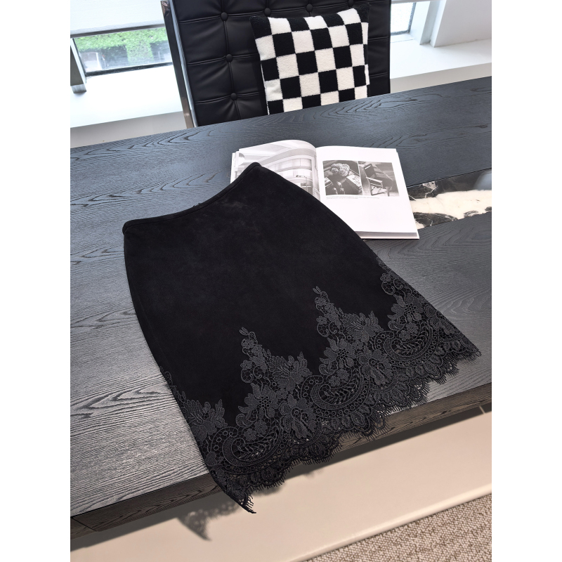Msrm Romantic and Elegant Imported Suede Sheepskin Spliced Lace Short New Style Half-Body Skirt 8136 Msrm Romantic and Elegant Imported Suede Sheepskin Spliced Lace Short New Style Half-Body Skirt 8136