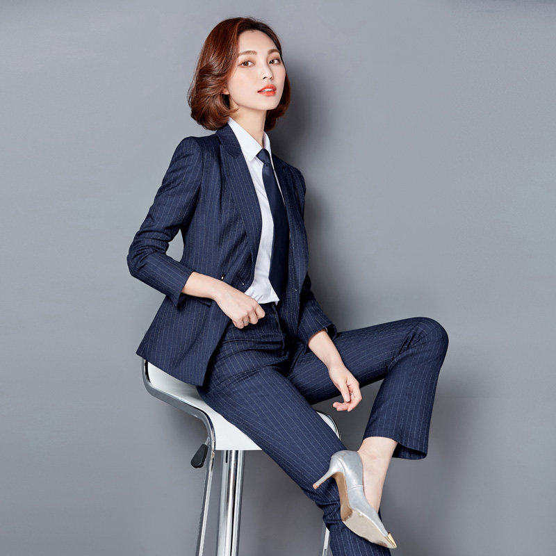 Tailleur femme - Ref 3242335 Image 4