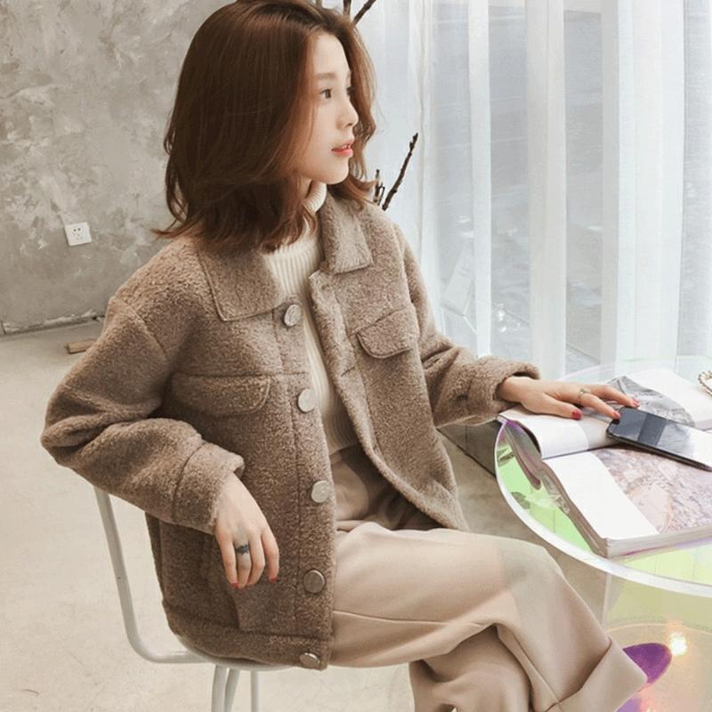羊羔毛外套女短款2019秋冬新款百搭翻领加厚毛绒一体夹克上衣