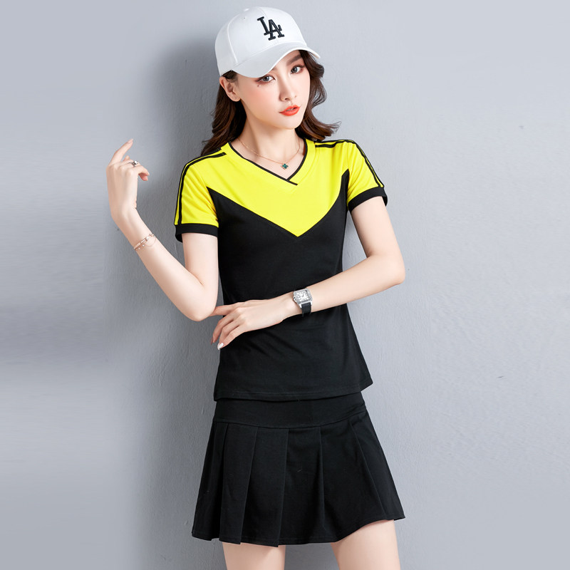 Badminton suit female tennis summer new fashion kindergarten teacher garden clothes two pieces of coat