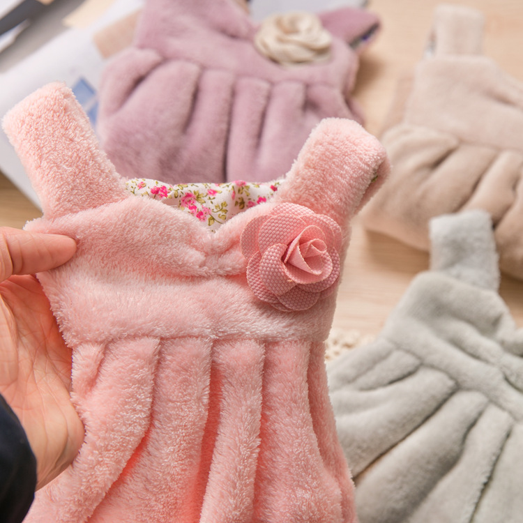 Hàn Quốc dễ thương chút quần áo công chúa váy khăn dày treo thấm vải khăn nhung san hô khăn tay để lau - Khăn tắm / áo choàng tắm khăn mặt cao cấp