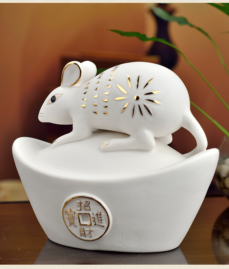 Oriental clay ceramic furnishing articles in 2020, the year of the rat rat rat mascot New year gift activities throughout the year