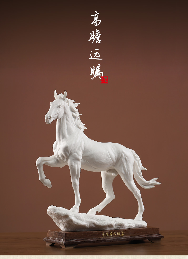 Oriental clay ceramic horse furnishing articles dehua porcelain its art office business gifts/vision