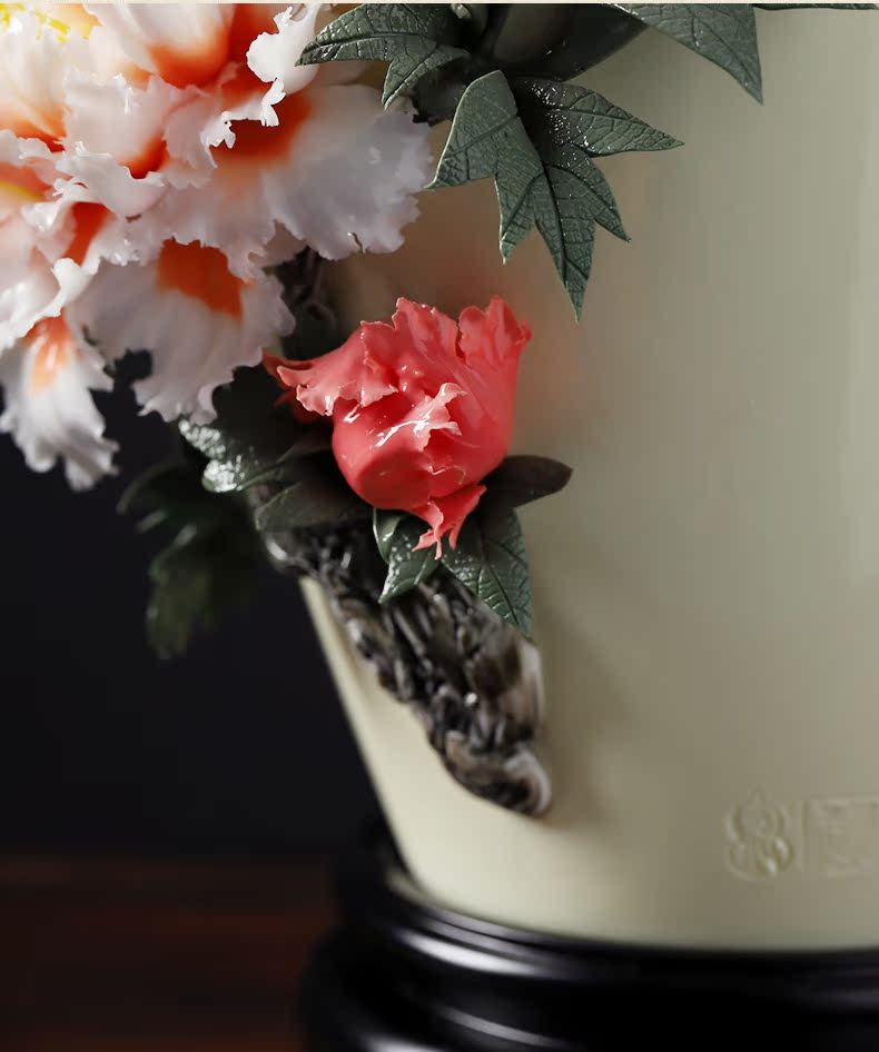 Oriental clay ceramic vase peony sitting room adornment is placed version into opening gifts/blooming flowers