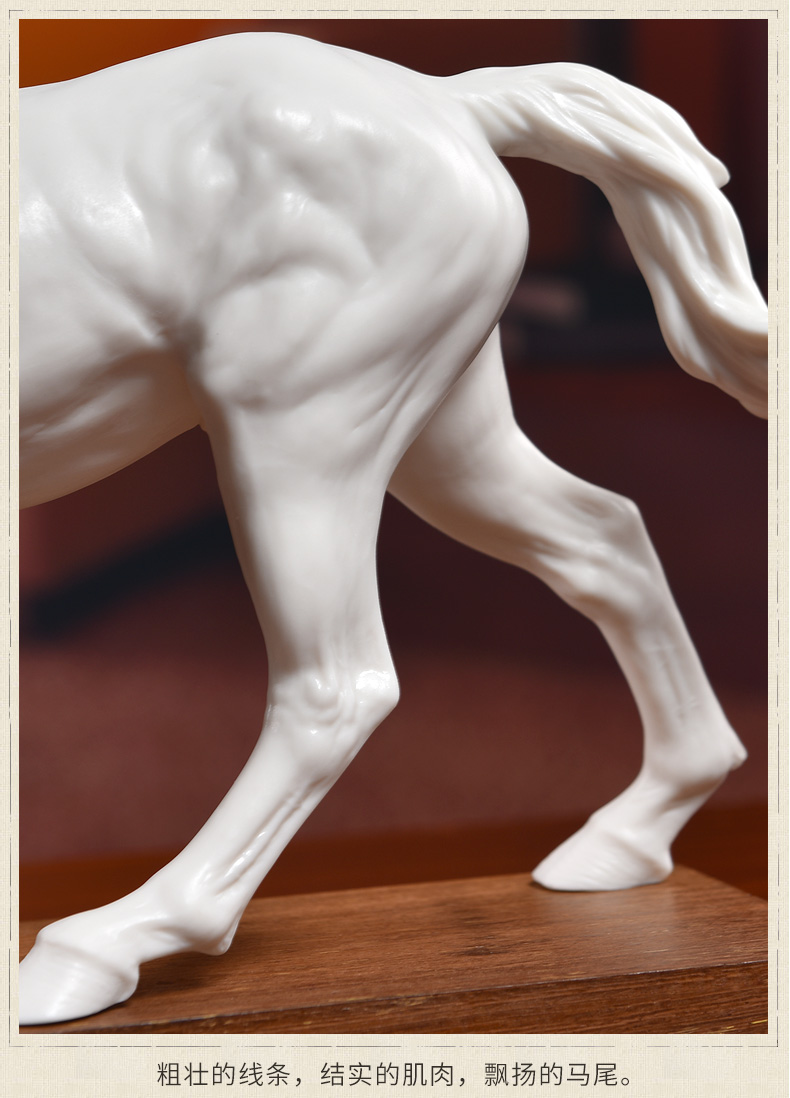 The east mud horse ceramics handicraft furnishing articles dehua white porcelain horse its in The boss 's office