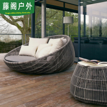 Outdoor Lying Bed Couch Villa Round Bed Net Red Vines Choreography Open-air Single Home Balcony Lying Bed Bird Nest Pool Deck Chair