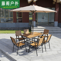 Outdoor Plastic Wood Table And Chairs Patio With Umbrella Casual Open-air Garden Milk Tea Shop Outside Pendulum Outdoor Terrace Embalming Wood Table And Chairs