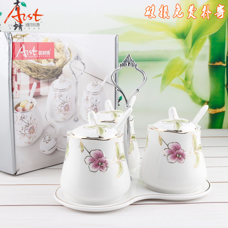 Ya cheng DE 3 PCS baroque its seasoning as cans ceramic and woolly spice bottles with a spoon with caster D621
