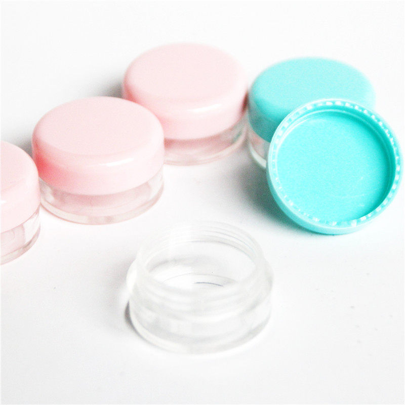 Travel plastic small bottle with lid Skin care products makeup dispensing empty bottle trial package round 5g cream bottle Bulk