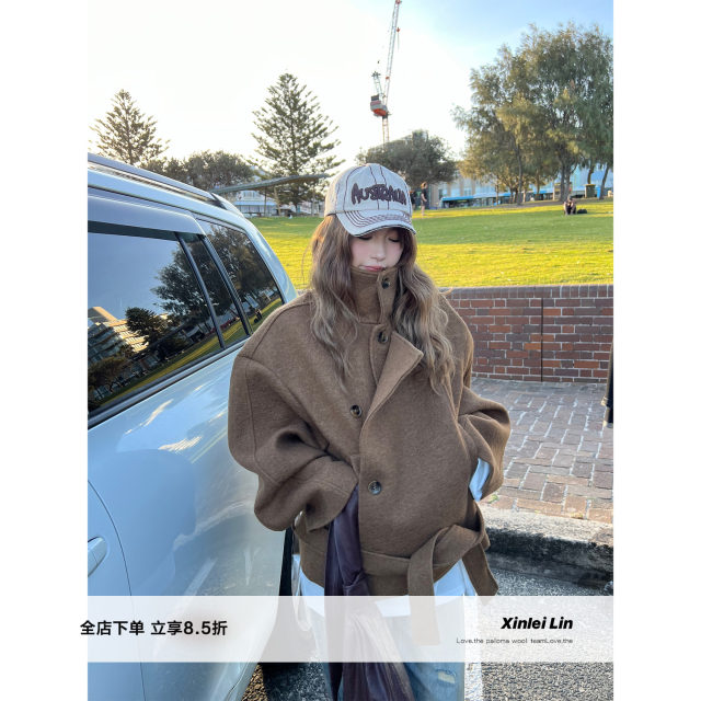XinleiLin short woolen jacket