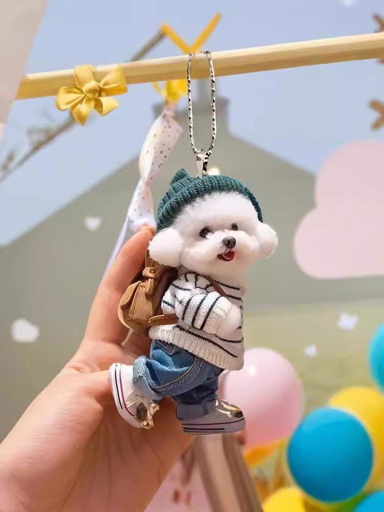 新品创意小狗人背包挂件亚克力平面汽车挂件可爱泰迪狗钥匙扣吊坠