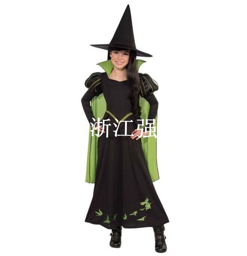 cosplay witch sorcerer witch genie performs children's festival girl green wild fairy trite bad witch suit