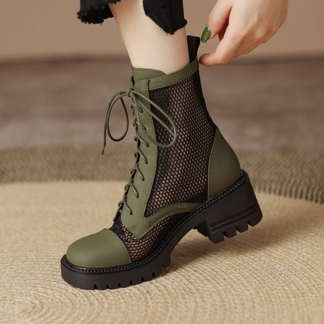 2024 ໃຫມ່ Summer Martin Boots ການອອກແບບ niche ແມ່ຍິງ heel ຫນາ sole ຫນາ sole breathable ຕາຫນ່າງເກີບເກີບ Hollow Boots ສໍາລັບແມ່ຍິງ