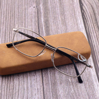 High-Definition Tempered Glass Reading Glasses for Middle-Aged and Elderly Men, Ultra-Light, Fashionable, Radiation-Proof, Women's Wear-Resistant and Scratch-Resistant Glasses