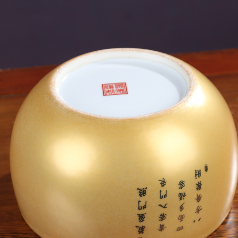 Cornucopia golden place of the sitting room of Chinese style household wine red tank jingdezhen ceramics decoration