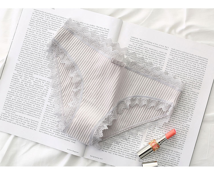 3 phiên bản nâng cấp của cotton liền mạch ren bên đồ lót gợi cảm nữ trẻ màu rắn chủ đề ngắn eo quần lọt khe nam