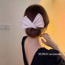 Magic Twist clip Lazy Human Shot head disc hair styler Fashion butterfly knot choreography Divine Instrumental Rear Brain Spoon Head Decorated Female