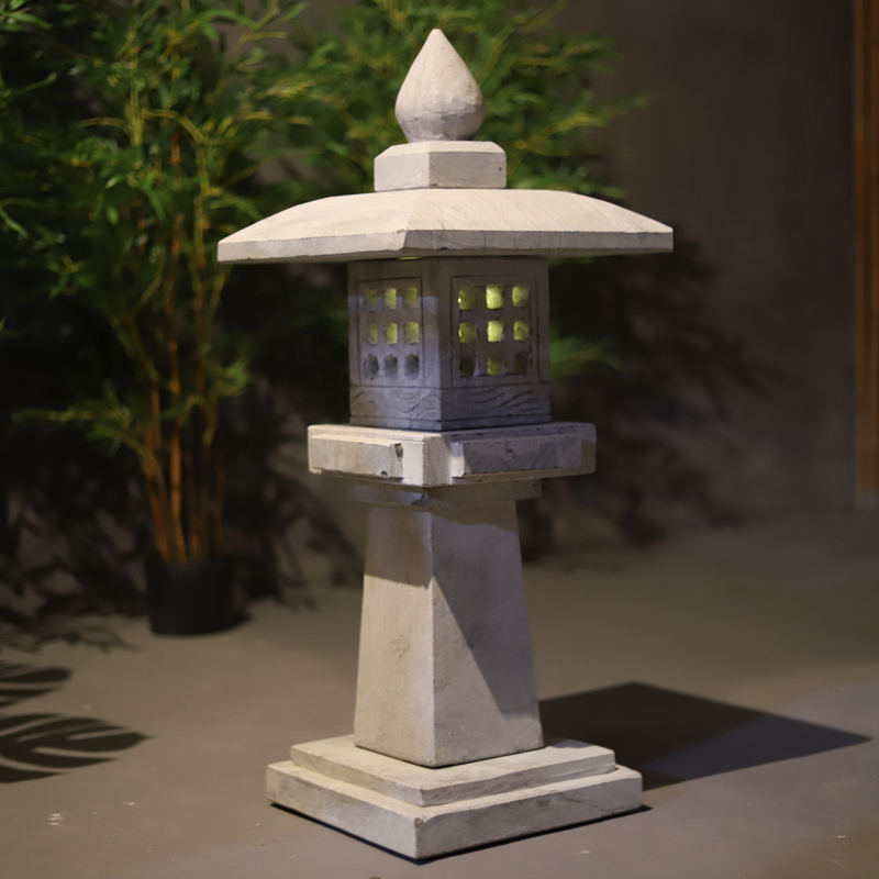 Bluestone Stone Lantern Stone Lamp Outdoor Garden Lawn Zen Decoration Japanese Garden Lamp Antique Solar Stone Lamp