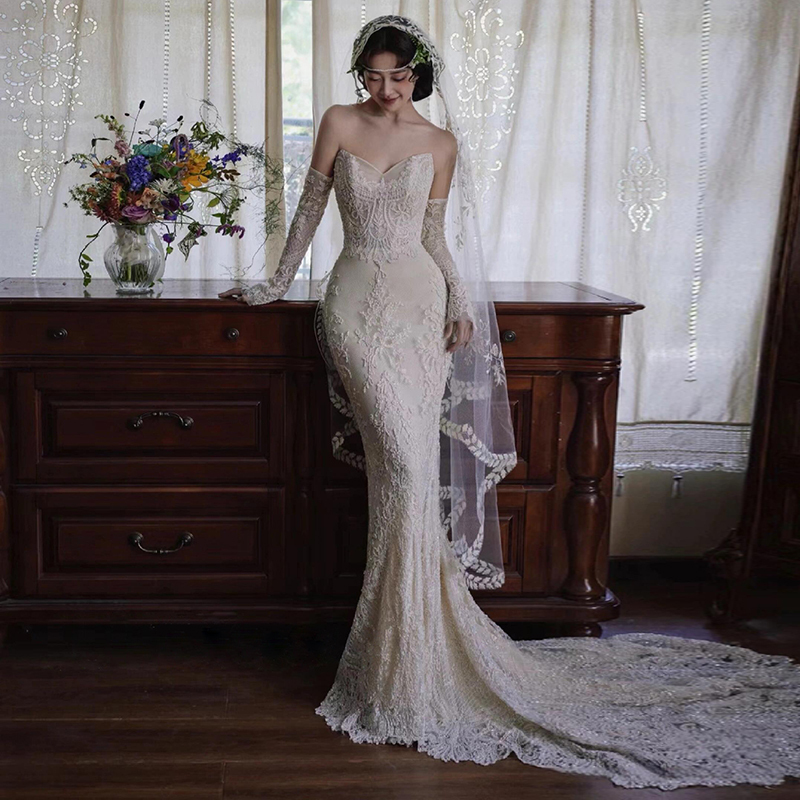 French-Style Fishtail Light Wedding Dress 2026 New Strapless Forest-Style Lace Bride Engagement High-End Reception Dress