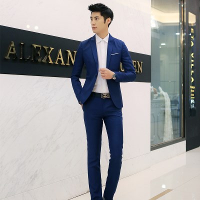 Suit phù hợp với nam giới bốn mùa ba mảnh bộ phù hợp cho thanh thiếu niên một bộ đầy đủ của tuổi trẻ phổ biến phiên bản Hàn Quốc của quần áo làm việc