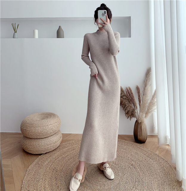 Half-high collar bottoming with sweater skirt long skirt female 2021 autumn and winter Korean version of the new ultra-long knitted dress thick