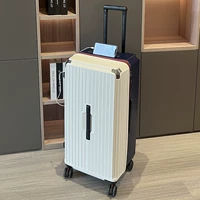 Спереди белый и задний синий