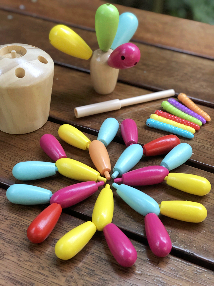 Wood parquet and disassembly combined Ball Catch bug Toys 2-3-4-year-old baby teaches intellect balance building blocks early