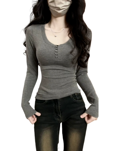 Короткий приятный телу лонгслив, осенний, облегающий крой, изысканный стиль