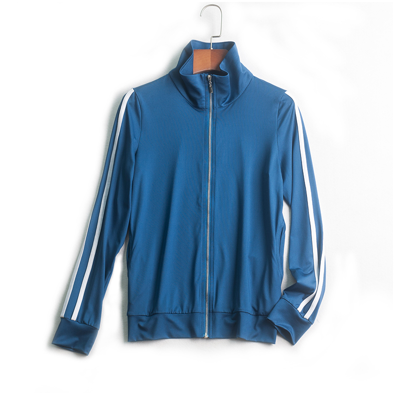 Vui lòng đưa cho tôi một tá áo jacket ngắn màu trắng đôi Nigara xanh. áo gió nữ