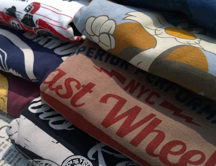 Ami nặng 咔叽 American retro dày quân gió phim hoạt hình đầu máy in giẻ rách dài tay áo thun cotton đáy T áo thun hàng hiệu
