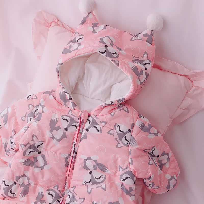 Quần áo trẻ em cộng với quần áo nhung hoạt hình đi chơi quần áo cho bé gái 0-6 tháng dày mùa đông xuống quần áo cotton cotton để giữ ấm shop quan ao tre em dep