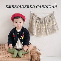inn Korean version girl spring clothing knitted cardiovert baby clothes foreign air embroidered sweater jacket spring 100 lap blouse