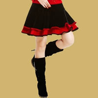 742 Black Big Red Velve