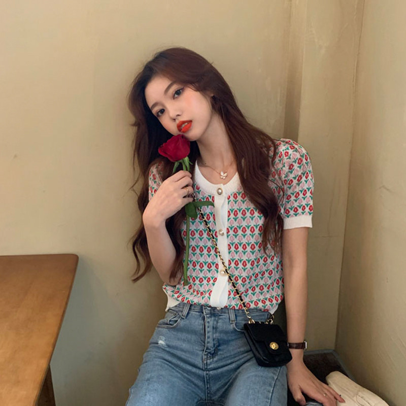 Low-collar short-wear female thin design niche BM ice wire knife sweater Short sleeve taste T-shirt