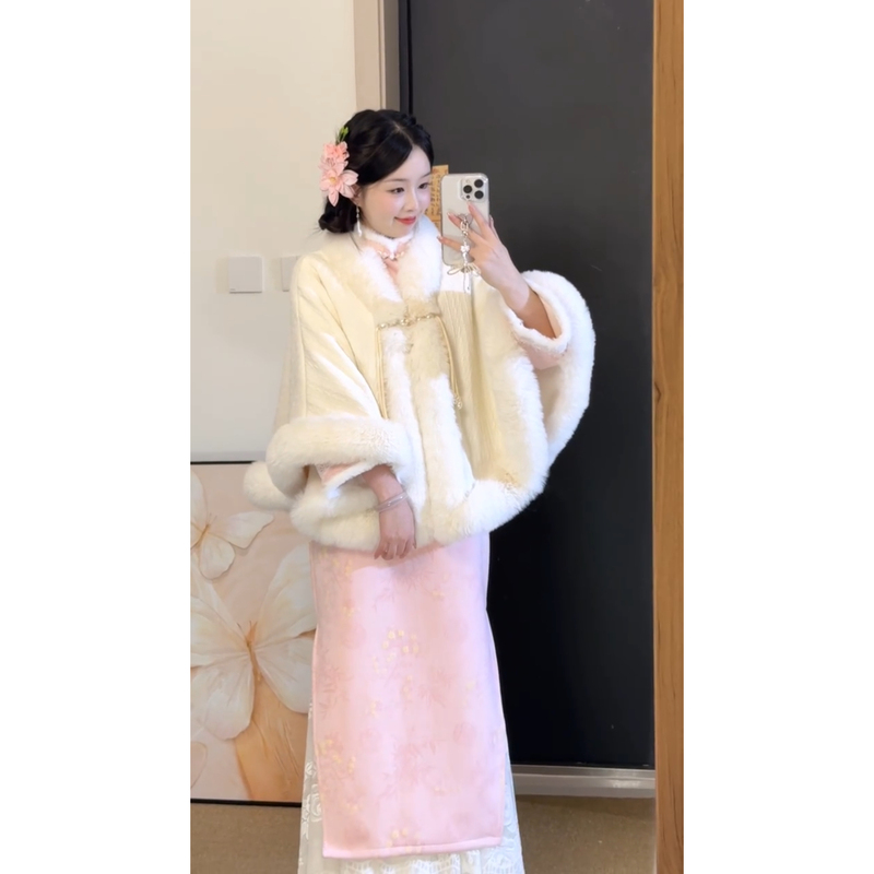 Dress Shawl, Thickened and Fleece-Lined, Cheongsam, Winter Wedding Dress Outerwear, White Fur Collar Cape, Cardigan Top for Women