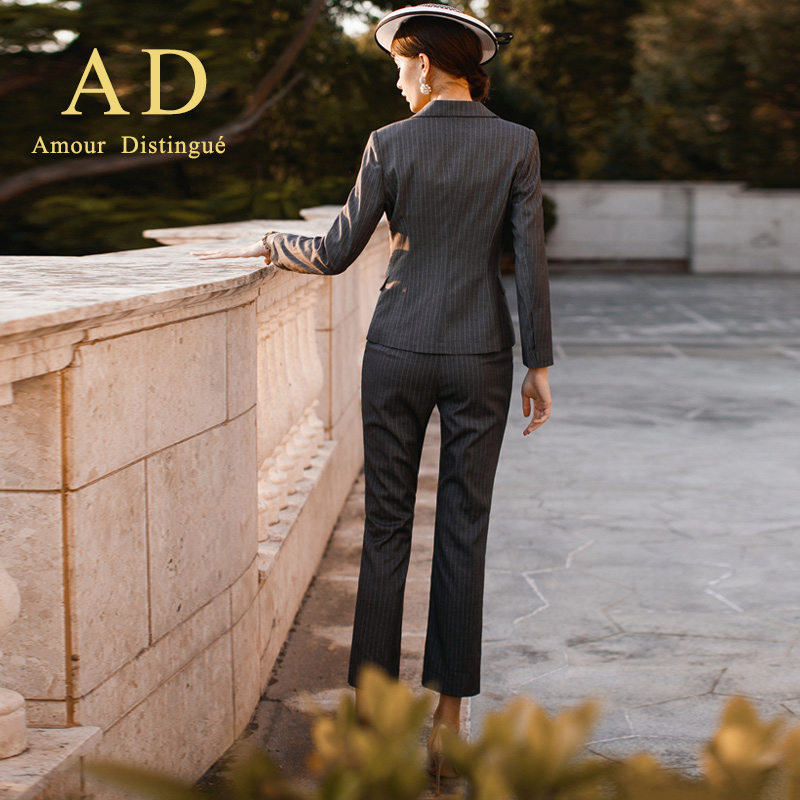 Tailleur femme - Ref 3245046 Image 5