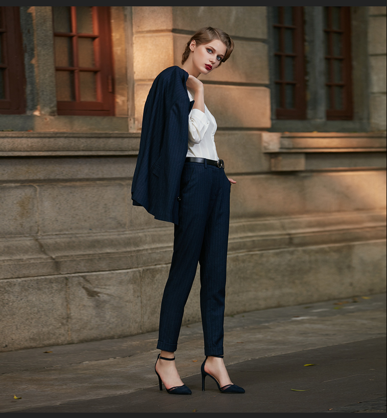 Tailleur femme - Ref 3244327 Image 21