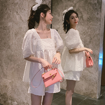 Maternity wear summer suit fashionable 2022 new short-sleeved Internet celebrity trendy mom going out summer casual loose two-piece set