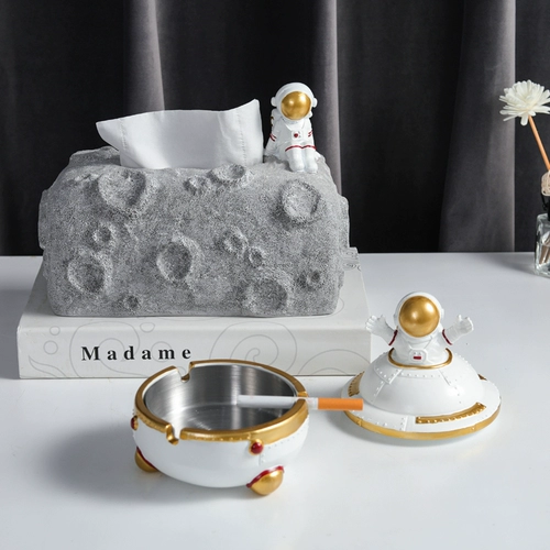 Креативный трендовый брендовый космонавт, милая пепельница, легкий роскошный стиль