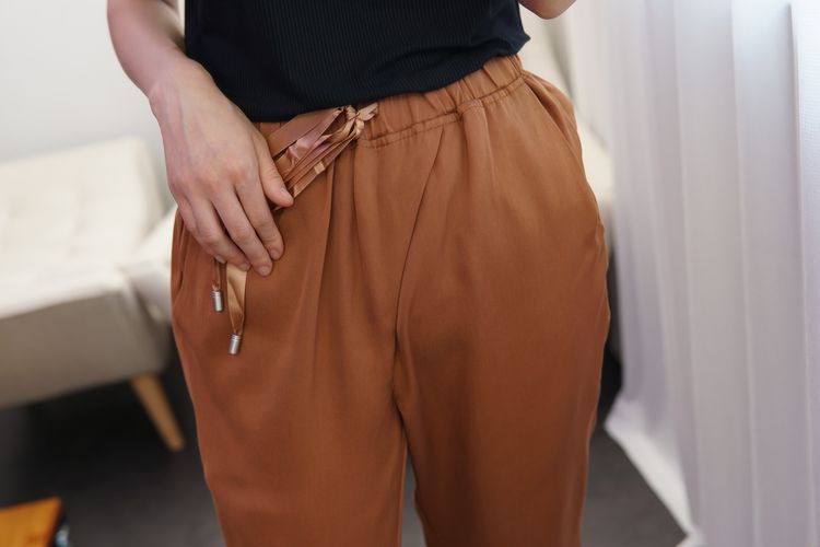 Tencel mát mẻ điều hòa không khí quần mùa hè phần mỏng đàn hồi eo tie quần hậu cung cao eo bìa thịt quần âu tám quần quần baggi nữ công sở