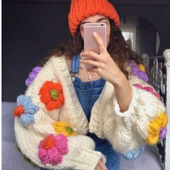 Three-dimensional flower handmade sweater for women thick thread short knitted