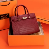 Красная вместительная и большая сумка, изысканный стиль, подарок на день рождения