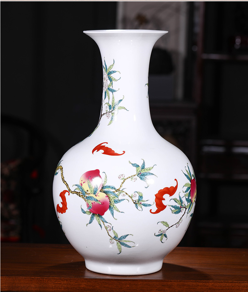 Jingdezhen ceramics imitation qianlong live figure vase large household of Chinese style of the sitting room porch place ornament