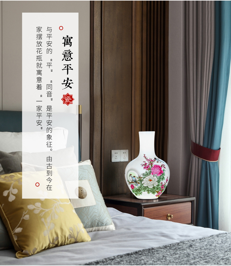 Jingdezhen ceramics flower arranging floret bottle furnishing articles of Chinese style living room TV ark, rich ancient frame home decoration arts and crafts
